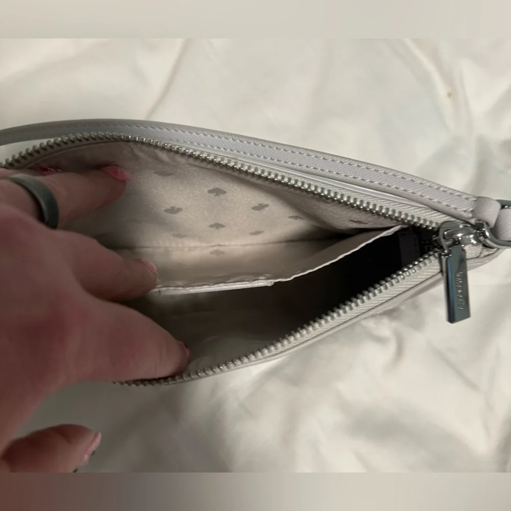 Kate Spade Silver and White Glitter Crossbody bag! NWOT with free bag scarf!